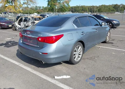 2015 Infiniti Q50 Premium z USA, uszkodzony, nr VIN JN1BV7AR8FM416530